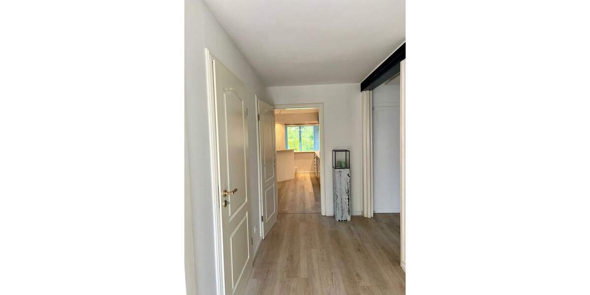 Einfamilienhaus Dassendorf - 5 Zimmer, 230 m&sup2;, 2.250&euro; | Angebot:25815064