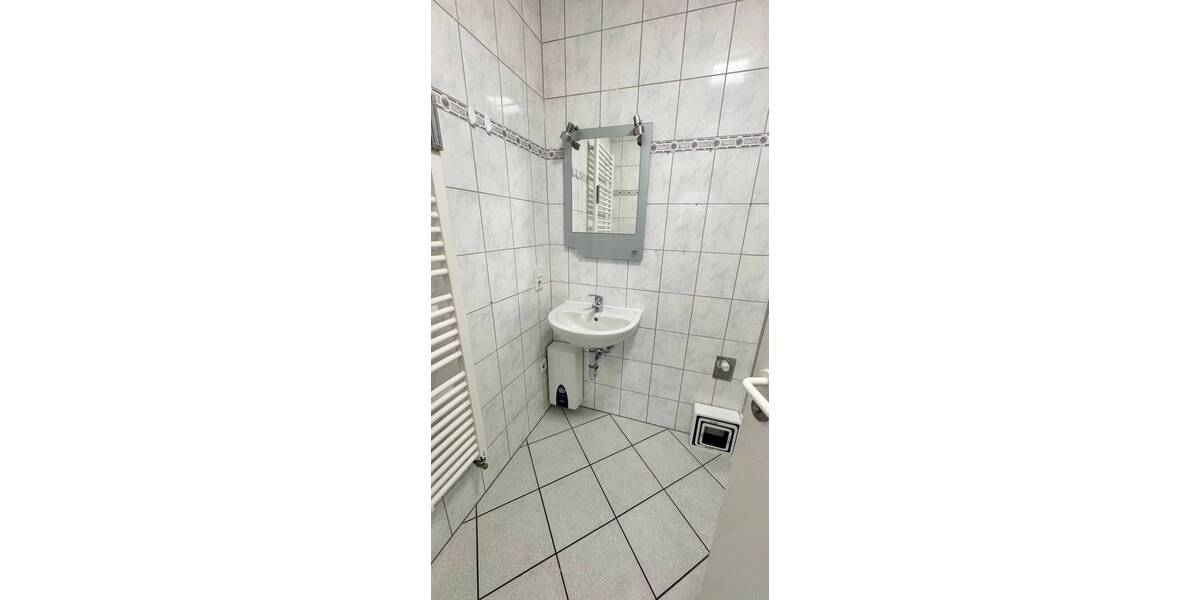 Etagenwohnung Nürnberg Lorenz - 2 Zimmer, 45 m&sup2;, 570&euro; | Angebot:26127757