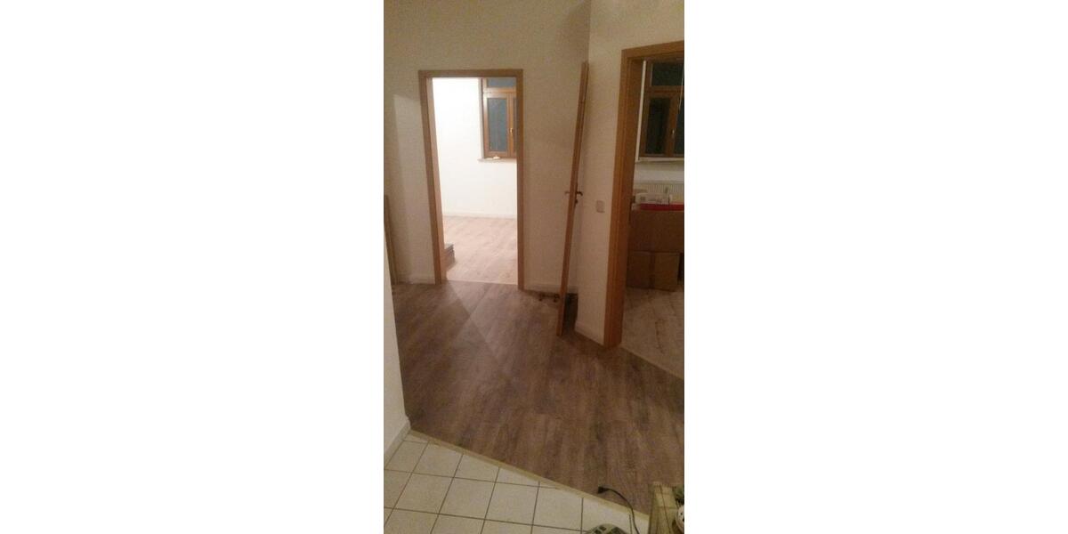 Etagenwohnung Schneeberg - 2 Zimmer, 57 m&sup2;, 380&euro; | Angebot:26440165