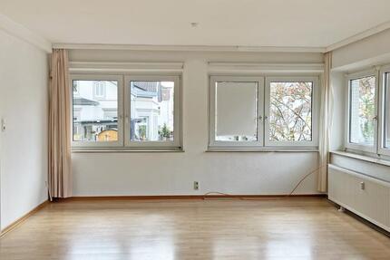 Großzügige und helle 3-4 Zimmer-Wohnung mit Einbauküche in der InnenstadtFußgängerzone von Bad Oeynhausen 4 zimmer