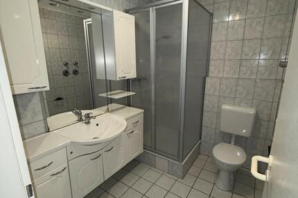 Attraktive 2-Zimmer-Wohnung (83 m²) – ab sofort-Nachmieter gesuch 2 zimmer