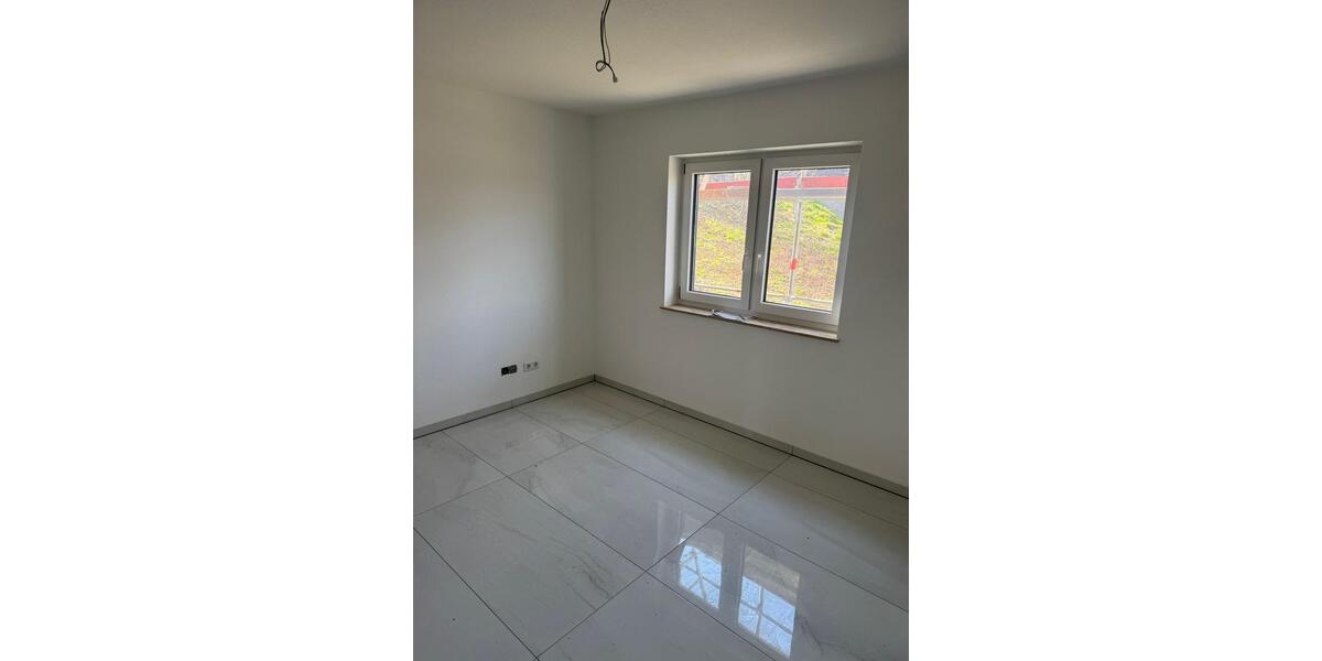 Erdgeschoßwohnung Reichelsheim (Odenwald) - 5 Zimmer, 121 m&sup2;, 1.200&euro; | Angebot:26592084