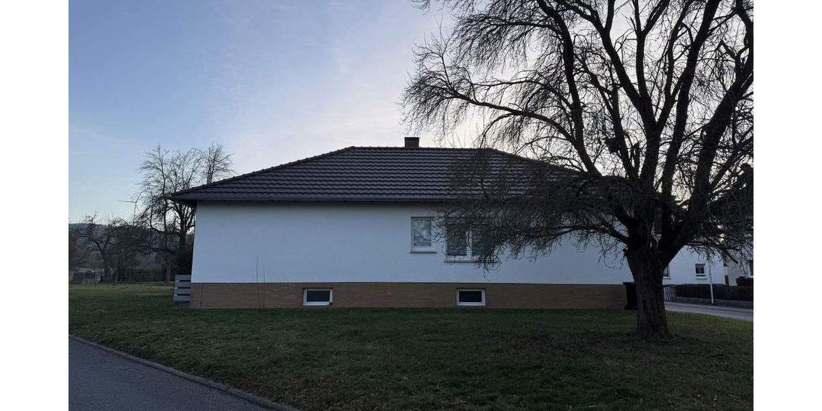 Kernsaniierter Bungalow (130 m²) mit Garten + Doppelgarage - Heringen (Werra) 4 zimmer
