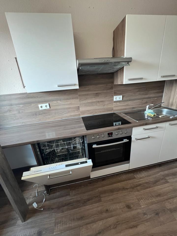 Schöne 34 Zimmer ab Sofort