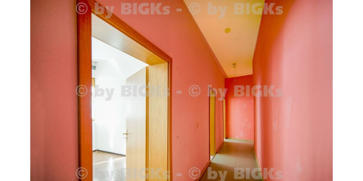 BIGKs - Suhl: Mitte 2 Raum Wohnung ,WG geeignet, Dusche, sep. Küche (-;) - 2- Suhl Suhl Mitte | Angebot:26536225
