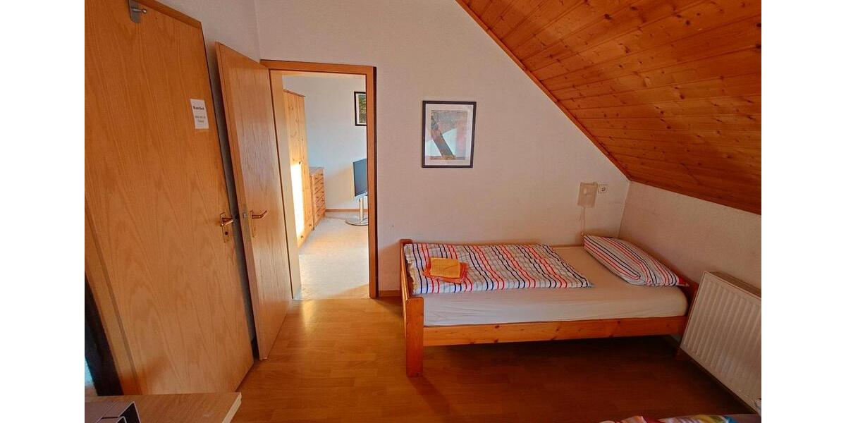 Gästezimmer Monteurzimmer in Ochsenfurt zimmer