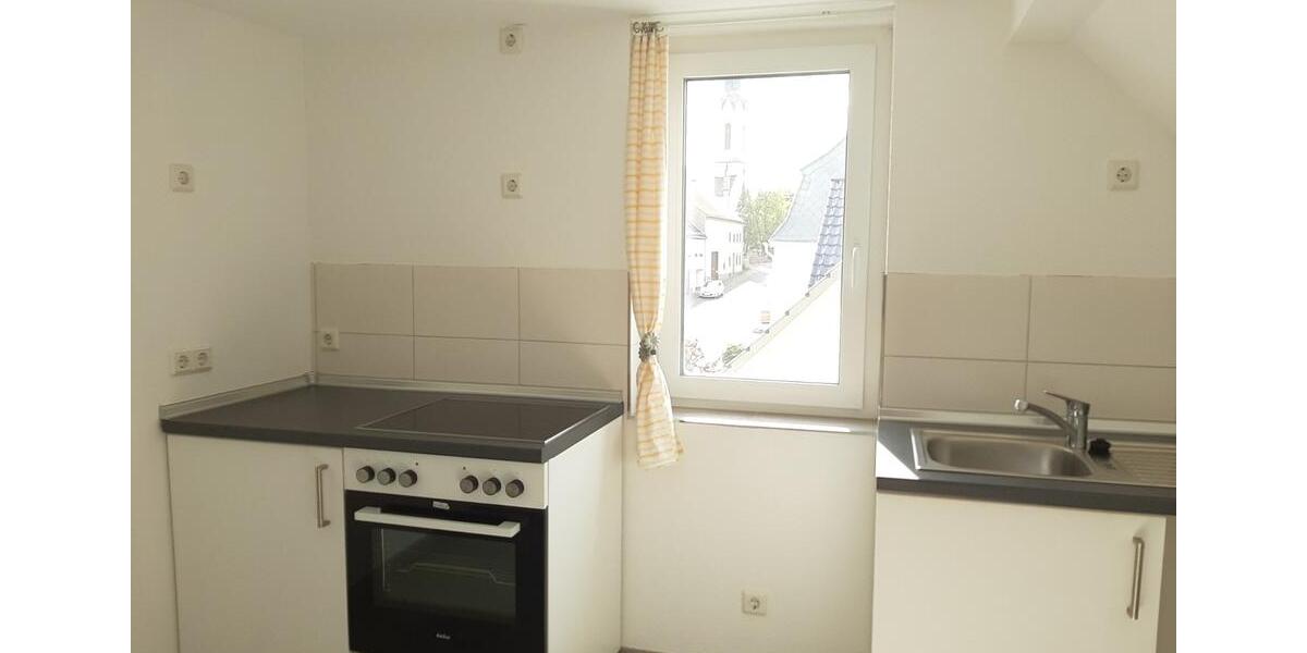 Dachgeschoßwohnung Bergen - 2 Zimmer, 43 m&sup2;, 390&euro; | Angebot:24563097