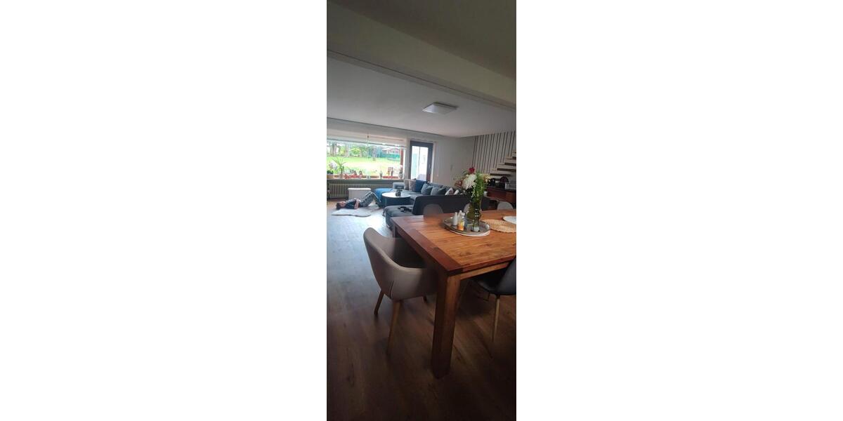 Maisonettenwohnung Saarbrücken Malstatt - 4 Zimmer, 110 m&sup2;, 1.350&euro; | Angebot:26536785