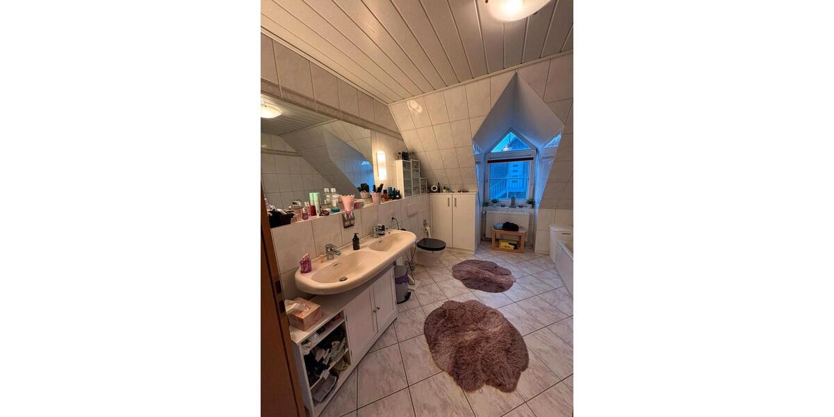 Etagenwohnung Schneverdingen - 3 Zimmer, 100 m&sup2;, 800&euro; | Angebot:25964879