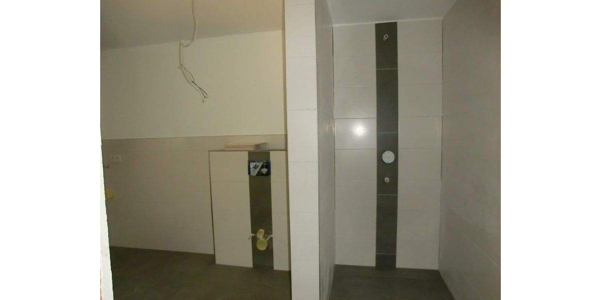 Fast fertig !! 3-Zi. Wohnung mit Aufzug und Balkon - Erstbezug! Nr. 6 3 zimmer