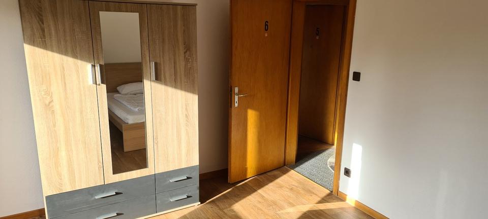 Wohnen auf Zeit Lingen (Ems) Damaschke - 1 Zimmer, 18 m&sup2;, 470&euro; | Angebot:26627168