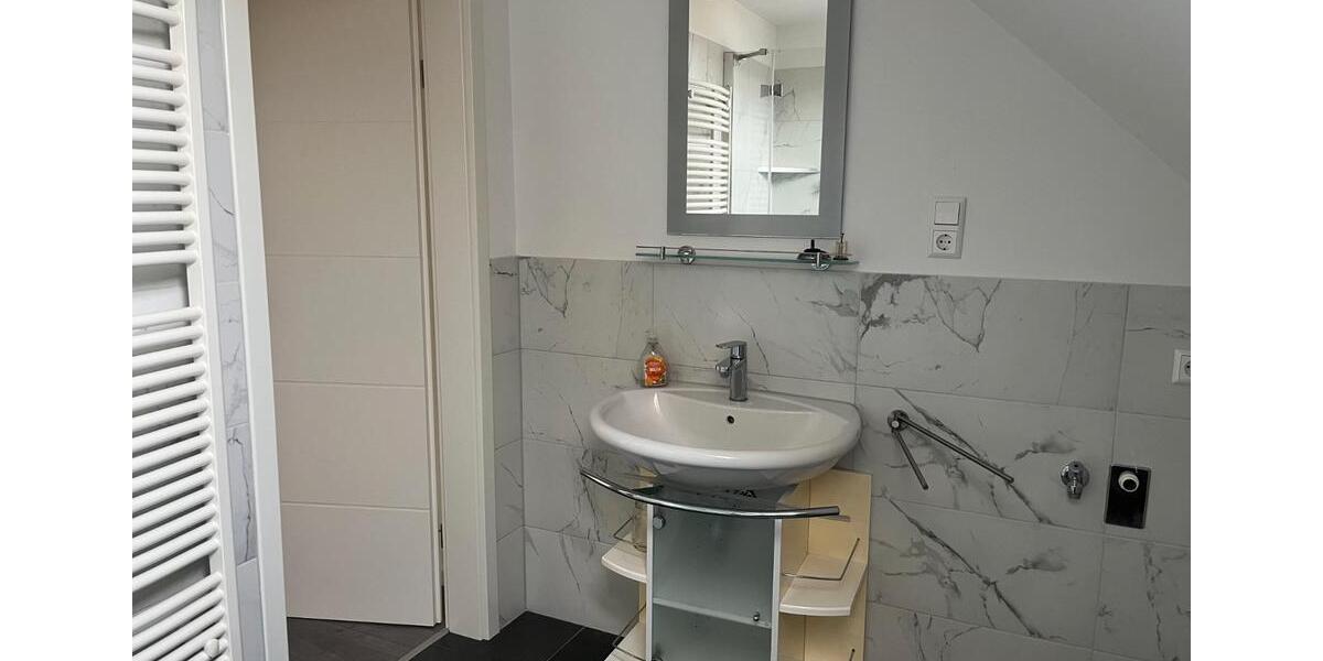 Dachgeschoßwohnung Wolfsburg Ehmen - 3 Zimmer, 68 m&sup2;, 590&euro; | Angebot:26337082