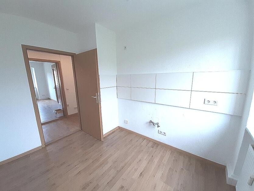 3 Zimmer in der 2 Etage möchten bewohnt werden zimmer