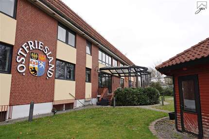 Geräumige Gewerbefläche in verkehrsgünstiger und stadtnaher Lage in Aurich zimmer