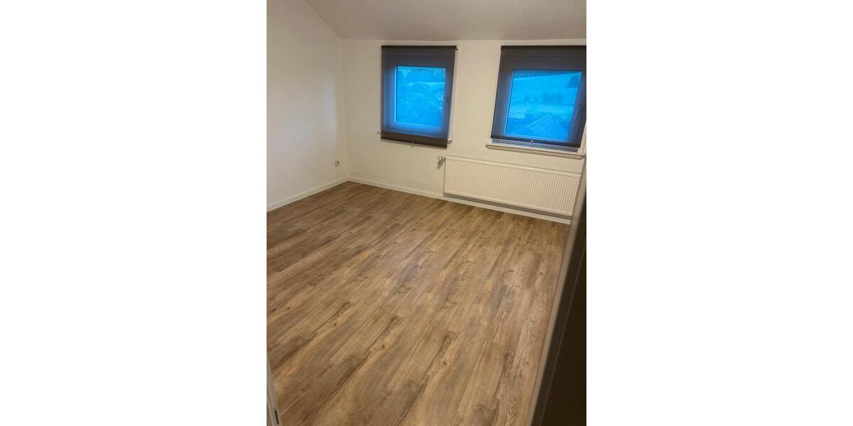 Dachgeschoßwohnung Gladenbach - 2 Zimmer, 70 m&sup2;, 550&euro; | Angebot:26490242
