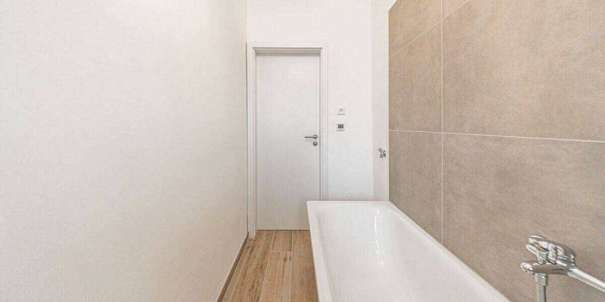 Etagenwohnung Borna Wyhra - 3 Zimmer, 69 m&sup2;, 621&euro; | Angebot:25928813