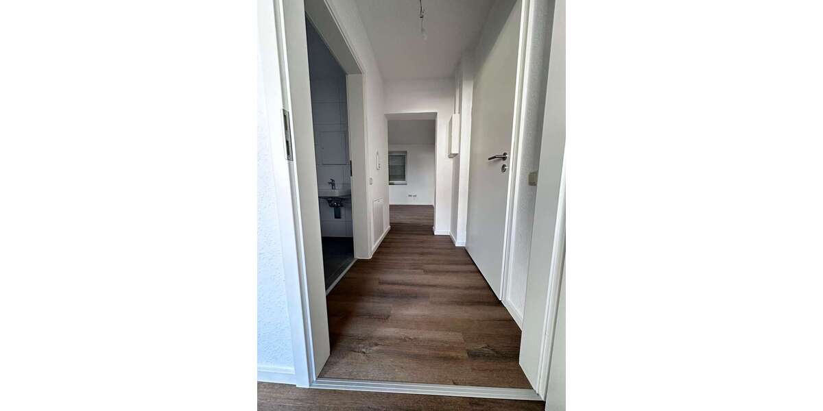 Etagenwohnung Dreetz - 1 Zimmer, 34 m&sup2;, 300&euro; | Angebot:24870316