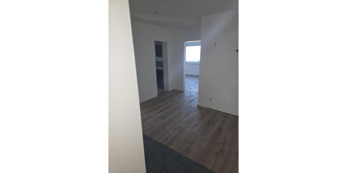 Erdgeschoßwohnung Eschborn - 5 Zimmer, 133 m&sup2;, 1.850&euro; | Angebot:26621148