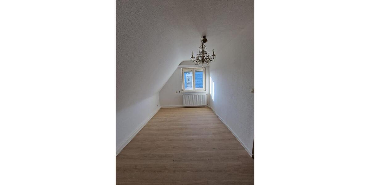 Dachgeschoßwohnung Rheinfelden (Baden) - 4 Zimmer, 67 m&sup2;, 800&euro; | Angebot:24850552