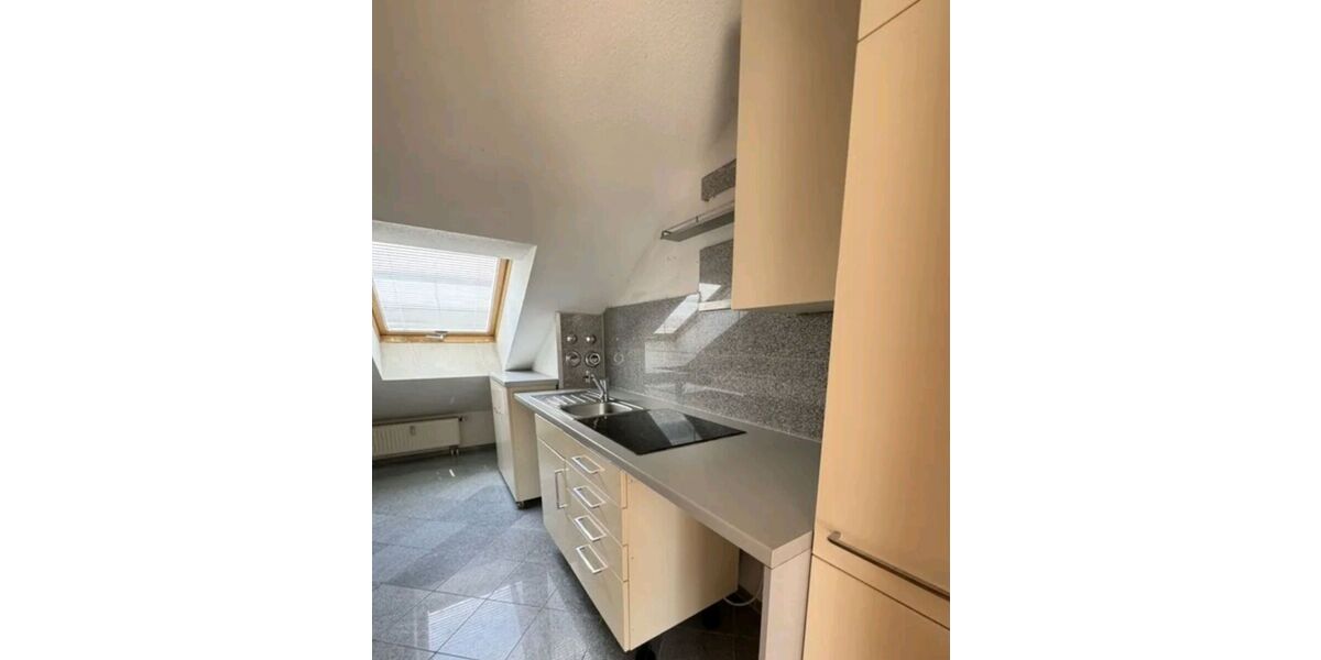 4- Zimmer DG Wohnung mit Südbalkon befristete Vermietung 18 Monate - Appartement Kornwestheim | Angebot:26838292
