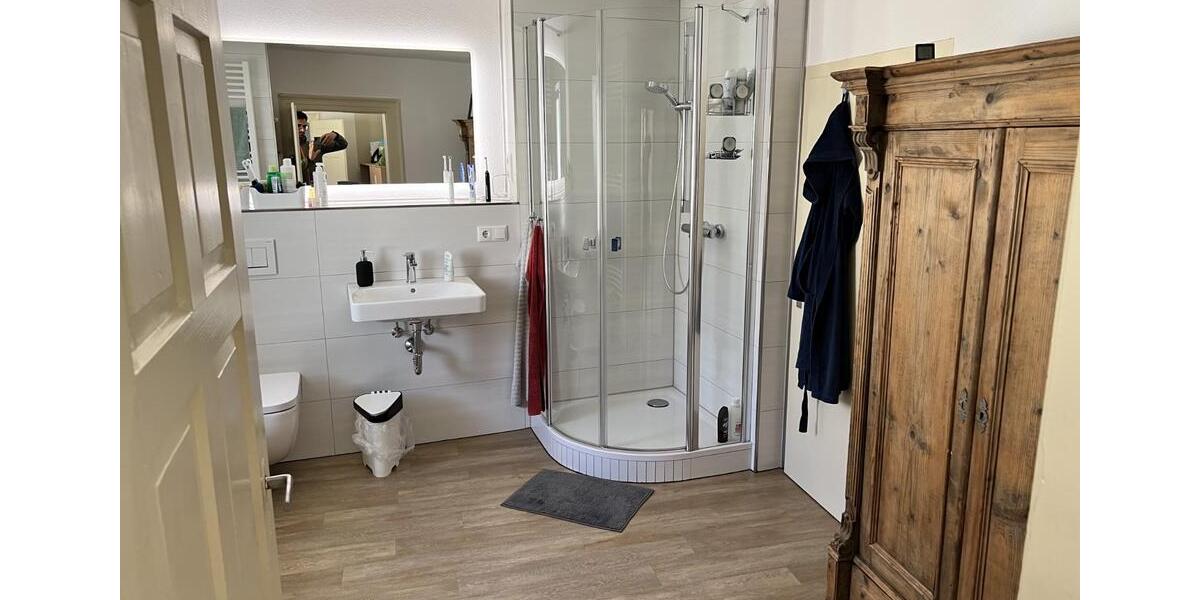 Dachgeschoßwohnung Hünfeld - 5 Zimmer, 110 m&sup2;, 950&euro; | Angebot:25899307