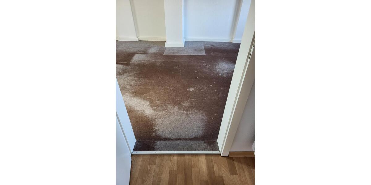 Dachgeschoßwohnung Radeberg - 3 Zimmer, 78 m&sup2;, 470&euro; | Angebot:26635777