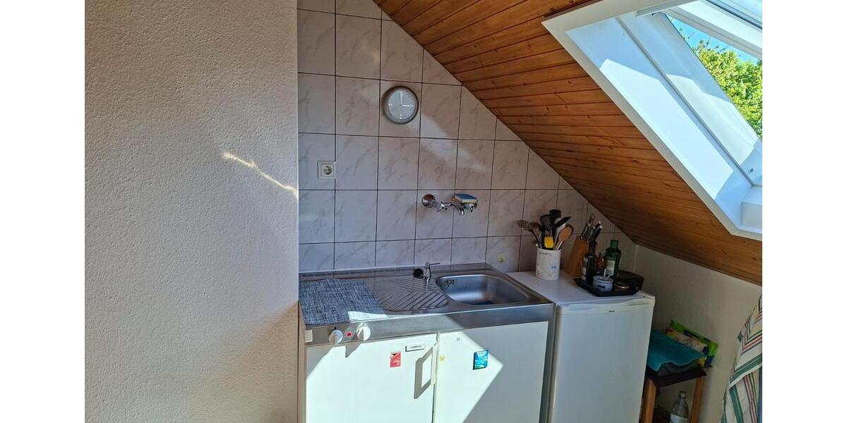 Dachgeschoßwohnung Bergisch Gladbach - 2 Zimmer, 58 m&sup2;, 1.030&euro; | Angebot:26313867