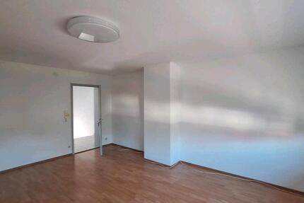 Wohnung Reutlingen Altenburg - 1 Zimmer, 40 m&sup2;, 430&euro; | Angebot:27610036