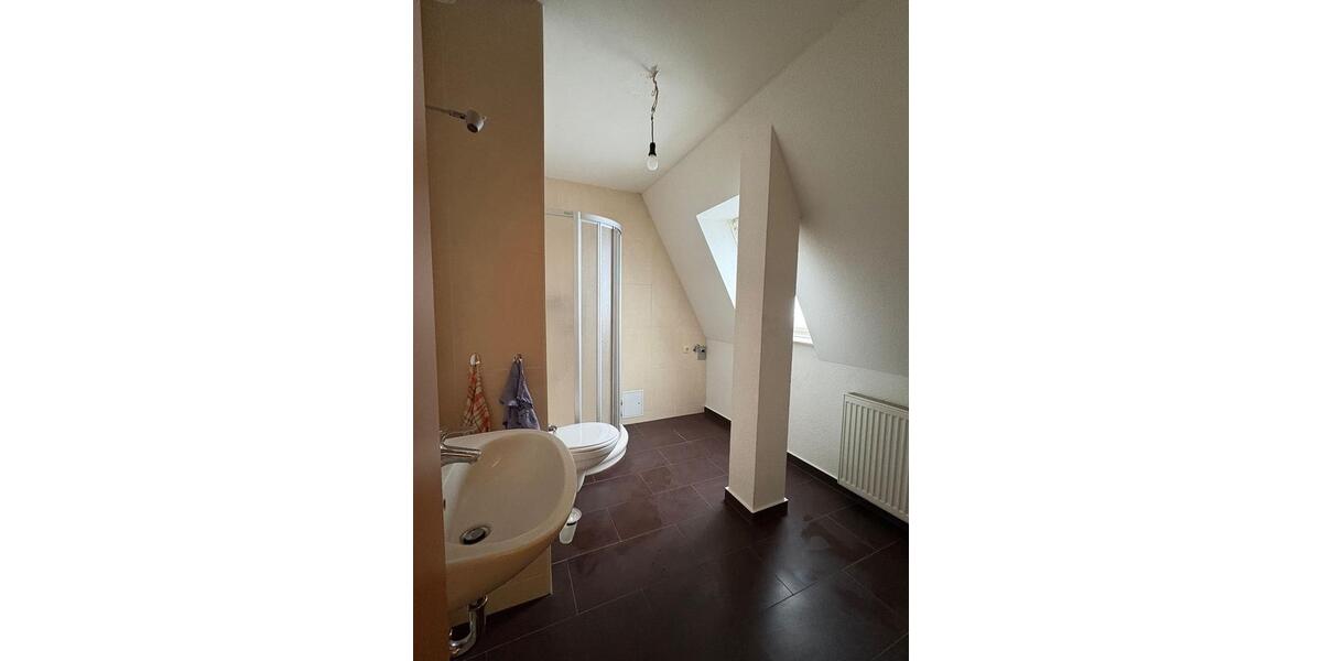 Dachgeschoßwohnung Floh-Seligenthal Seligenthal - 3 Zimmer, 113 m&sup2;, 790&euro; | Angebot:24702804