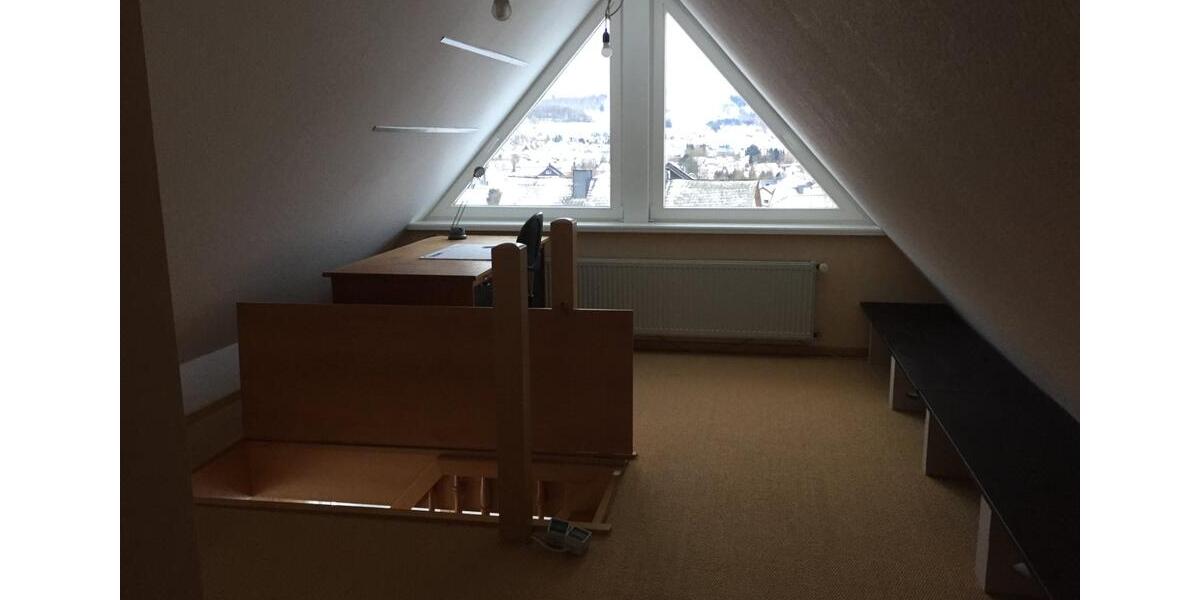 Dachgeschoßwohnung Brilon - 2 Zimmer, 69 m&sup2;, 650&euro; | Angebot:25660347