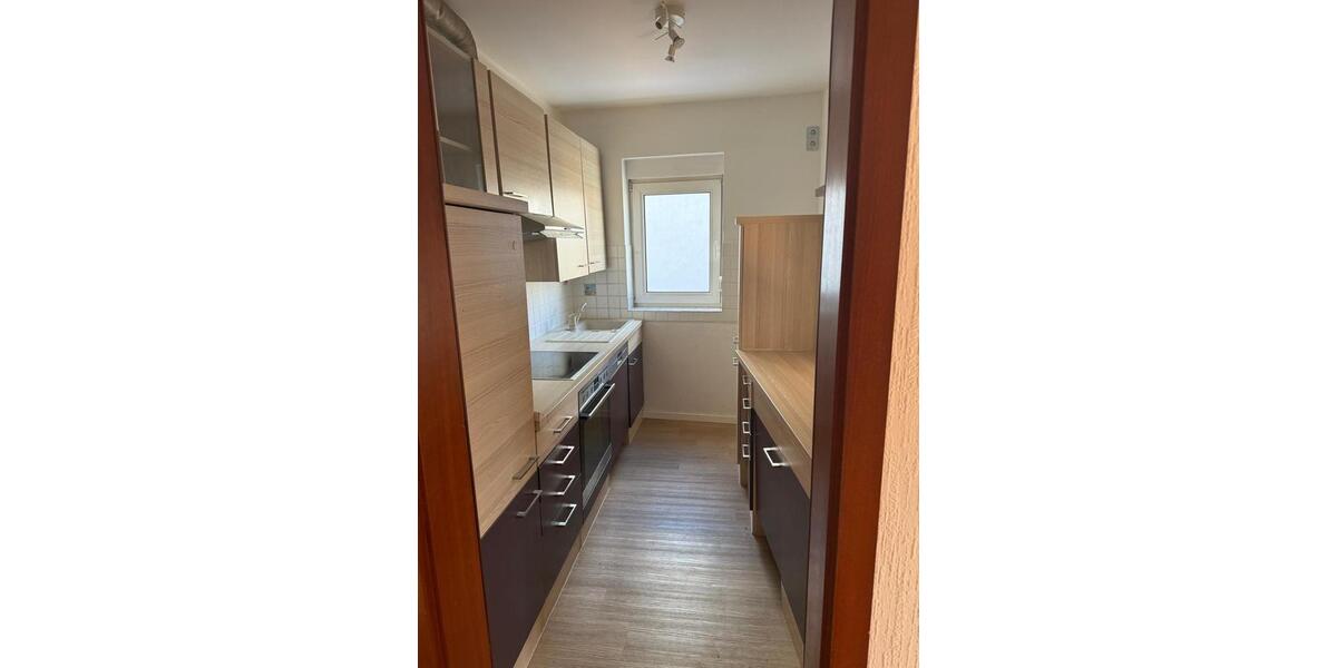 Etagenwohnung Siebeldingen - 4 Zimmer, 100 m&sup2;, 900&euro; | Angebot:24592045