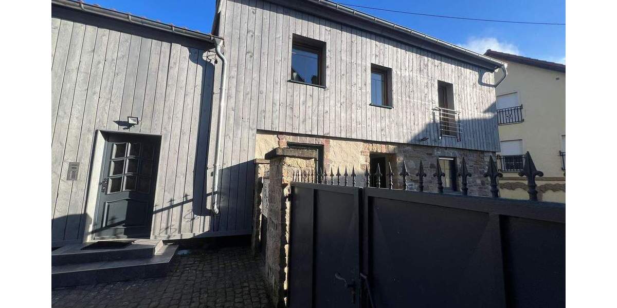 Mehrfamilienhaus, Wohnhaus Nußbaum - 7 Zimmer, 184 m&sup2;, 1.750&euro; | Angebot:25683799