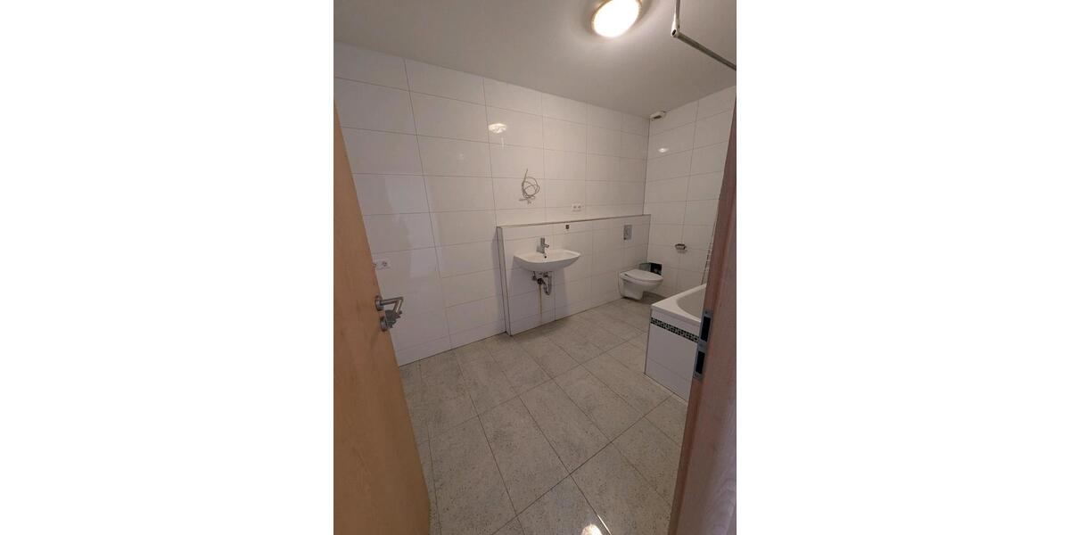 Etagenwohnung Northeim - 2 Zimmer, 60 m&sup2;, 510&euro; | Angebot:25853390