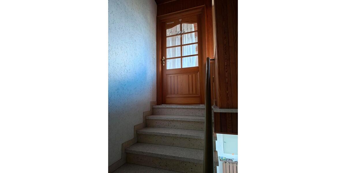 Etagenwohnung Mogendorf - 3 Zimmer, 95 m&sup2;, 750&euro; | Angebot:26636613