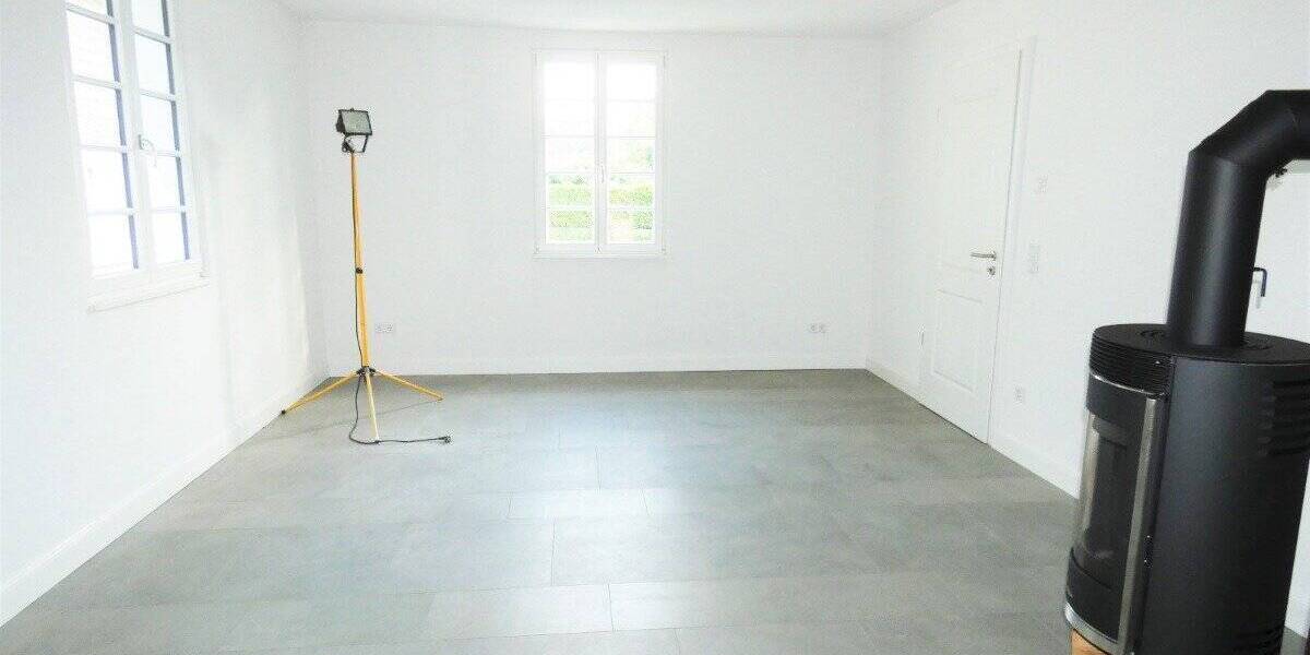 Einfamilienhaus Köln Dünnwald - 6 Zimmer, 240 m&sup2;, 3.500&euro; | Angebot:23951216