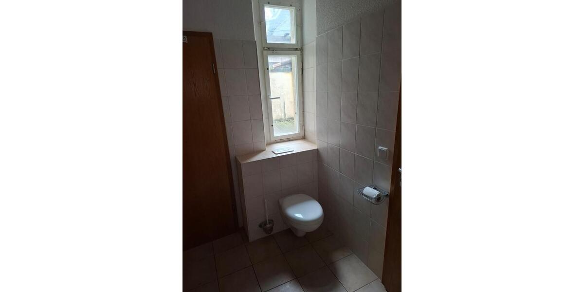Etagenwohnung Meerane - 2 Zimmer, 55 m&sup2;, 310&euro; | Angebot:26351172