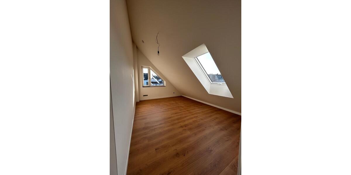 Maisonettenwohnung Mönchengladbach Nord - 4 Zimmer, 90 m&sup2;, 1.150&euro; | Angebot:24862653