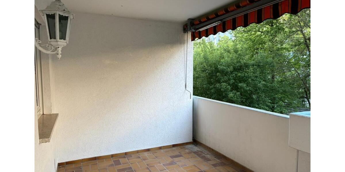 Etagenwohnung Offenbach am Main Bieber - 3 Zimmer, 95 m&sup2;, 1.400&euro; | Angebot:26648473