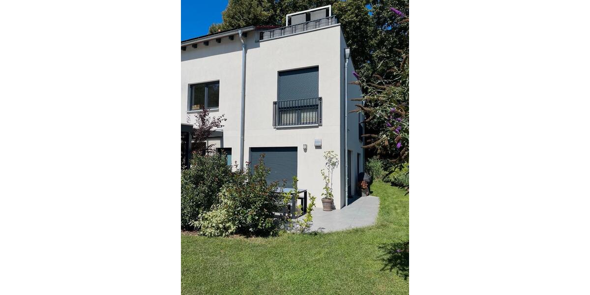 Reihenhaus Potsdam Südliche Innenstadt - 5 Zimmer, 170 m&sup2;, 2.500&euro; | Angebot:25977505