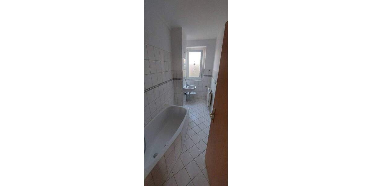 Etagenwohnung Stralsund Knieper West - 3 Zimmer, 60 m&sup2;, 410&euro; | Angebot:25702220