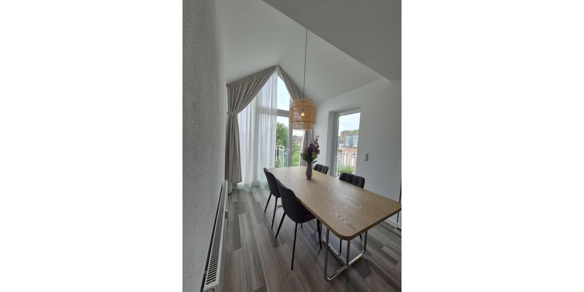 Wohnen auf Zeit Düsseldorf Stadtbezirk 5 - 2 Zimmer, 68 m&sup2;, 1.700&euro; | Angebot:26649850