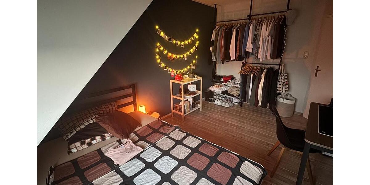 Wohnen auf Zeit Düsseldorf Oberbilk - 5 Zimmer, 84 m&sup2;, 470&euro; | Angebot:25929707