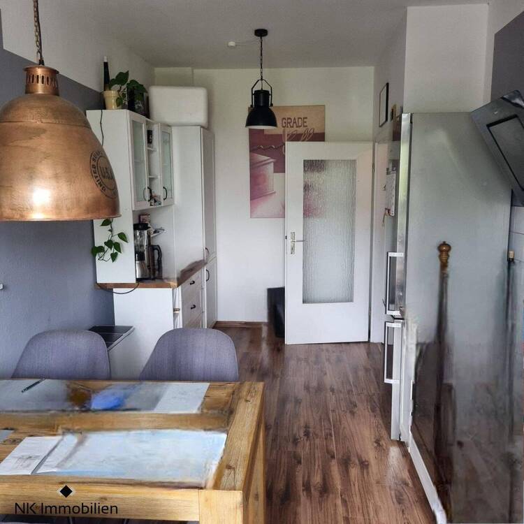 ++ wunderschöne, neue 2-Raum Wohnung - WG geeignet - mit Balkon & Stellplatz (auf Wunsch) ++