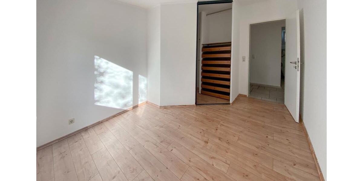 Erdgeschoßwohnung Grenzach-Wyhlen Wyhlen - 3.5 Zimmer, 80 m&sup2;, 1.100&euro; | Angebot:26238431