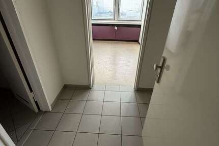 Wohnung Ludwigshafen am Rhein Mitte - 2 Zimmer, 40 m&sup2;, 500&euro; | Angebot:26113535