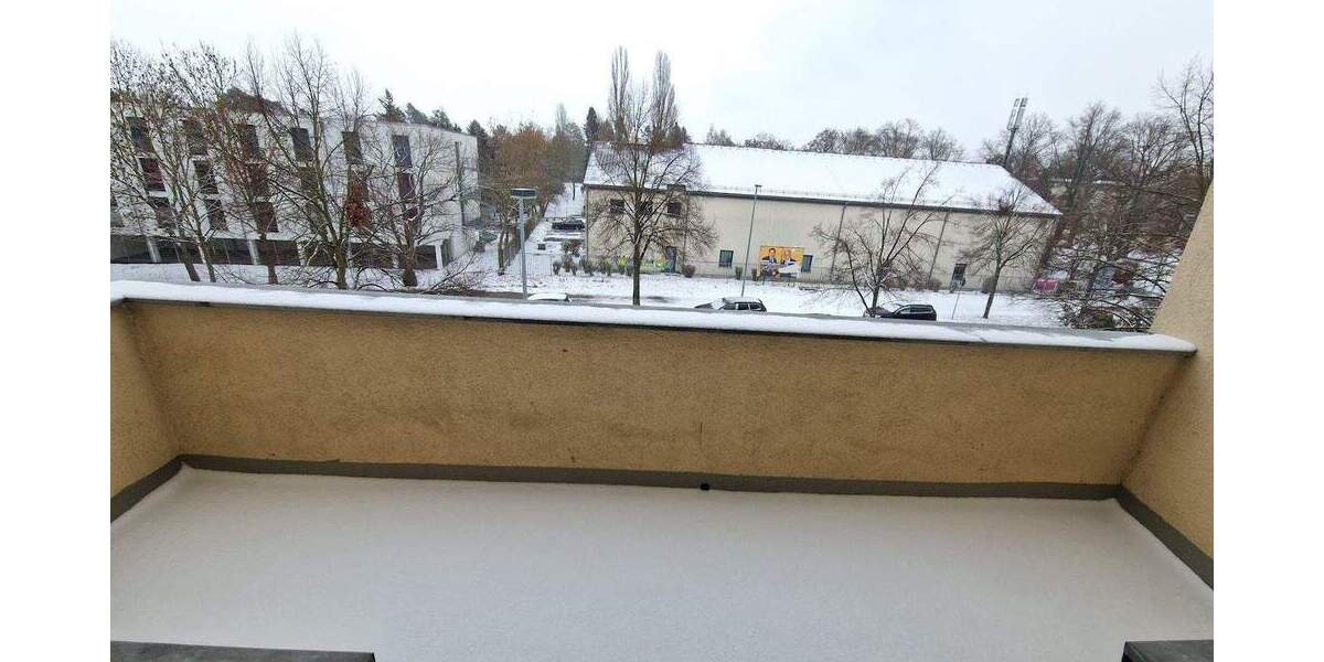 Etagenwohnung Magdeburg Cracau - 3 Zimmer, 71 m&sup2;, 469&euro; | Angebot:25750167