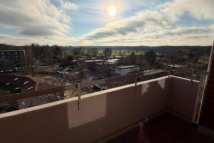 Mobilisierte 3-Zimmer-Wohnung mit Balkon und EBK und TGS 3 zimmer