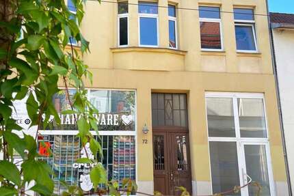 Einzelhandel in Halle 329 € 35 m²