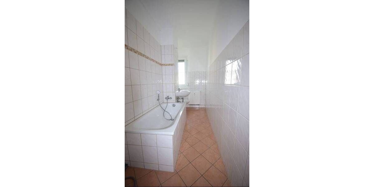 Etagenwohnung Riesa Pausitzer Delle - 2 Zimmer, 48 m&sup2;, 285&euro; | Angebot:26658638