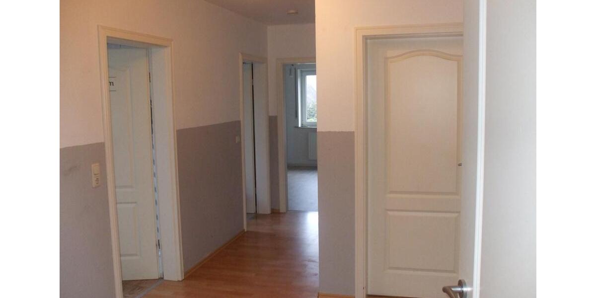 Etagenwohnung Bockhorn - 3 Zimmer, 85 m&sup2;, 750&euro; | Angebot:24739874
